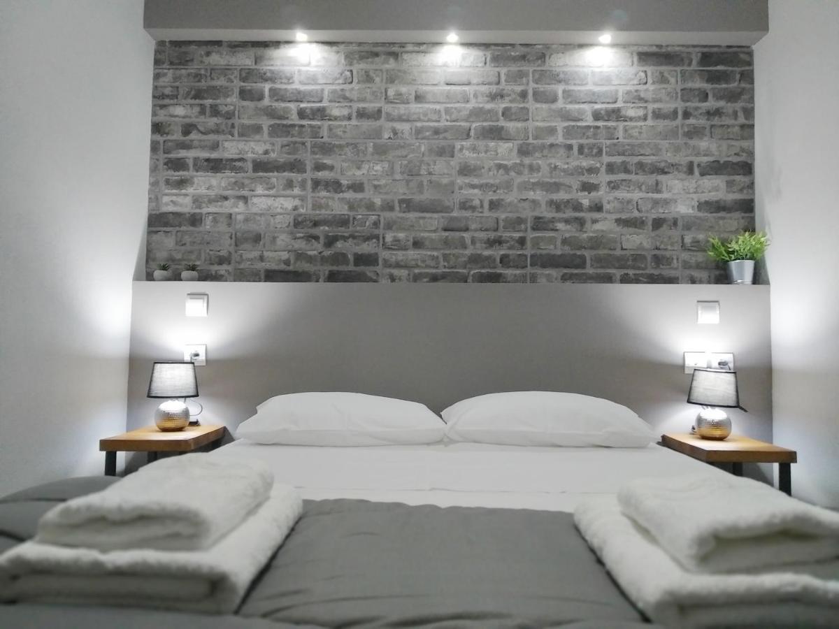 Virgin Rocks 1 Apartment Kalambaka